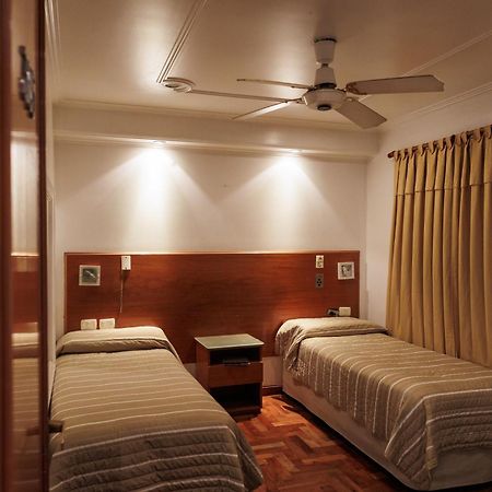 Hotel Petit Кордова Экстерьер фото